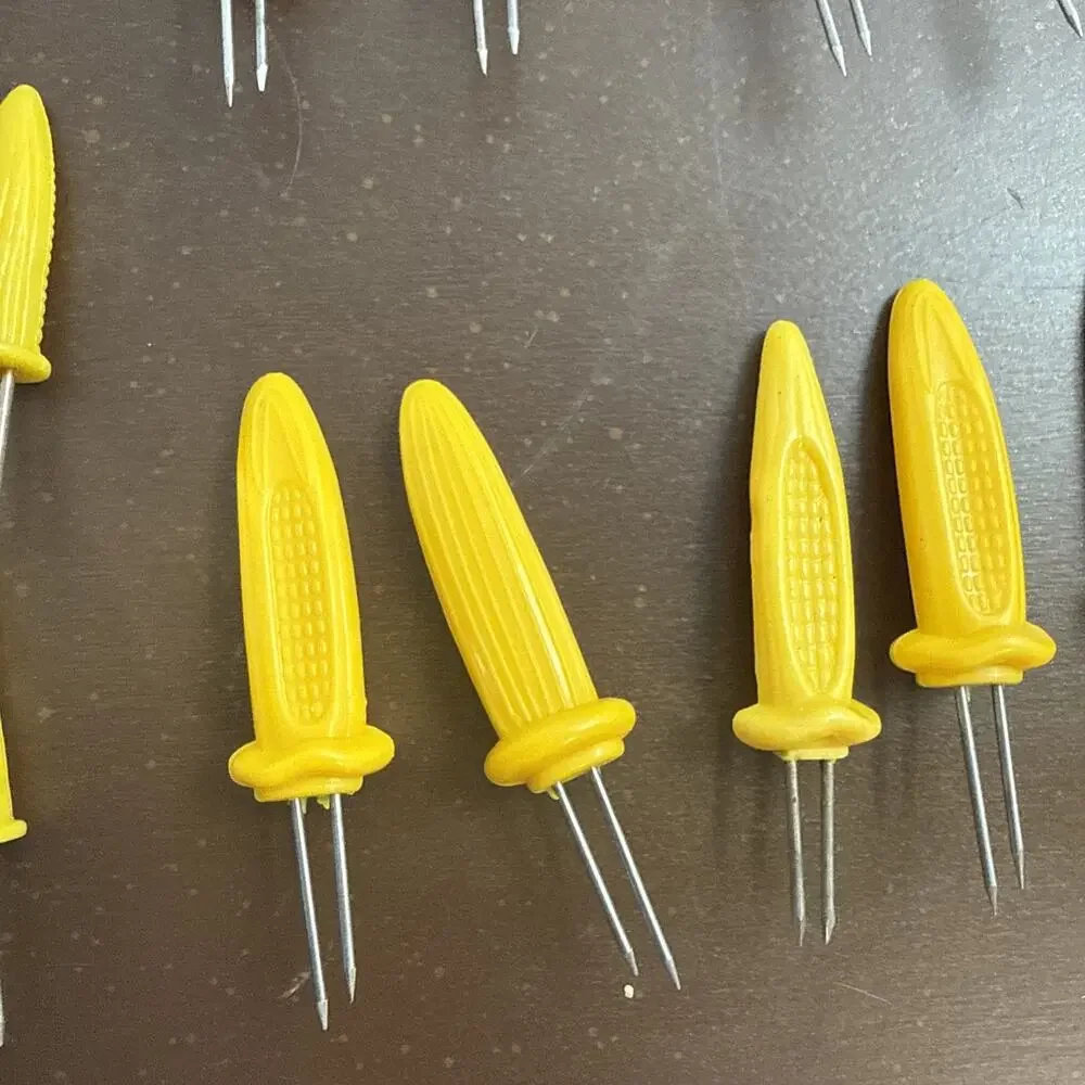 Lot Of 19 Vintage Corn On The Cob Holders Skewers Yellow